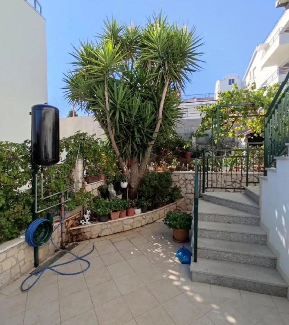 Apartments Josko Trogir 0*,